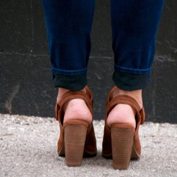 Woven Distressed Slingback Open Toe Bootie - Picture 6 of 6